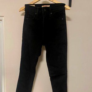 Levi's - Super Skinny High Rise - Jet Black